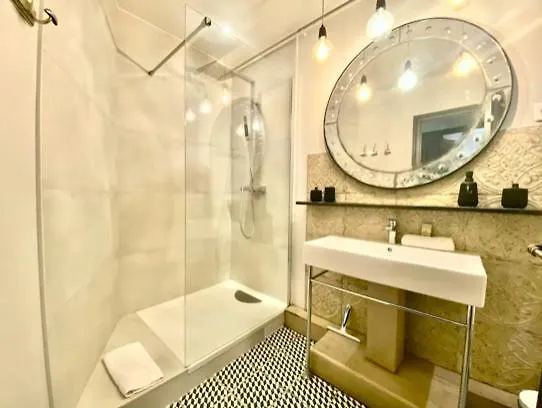 L'Atelier - Loft Renove En Souplex - Tour Eiffel Appartement Parijs